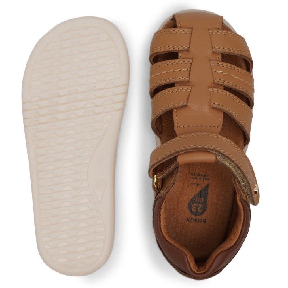 iwalk - Closed-toe Sandals