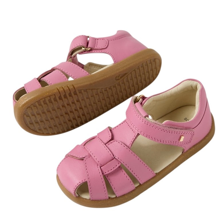 iwalk - Closed-toe Sandals